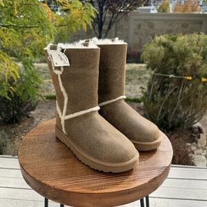 UGG Classic Brown Boots